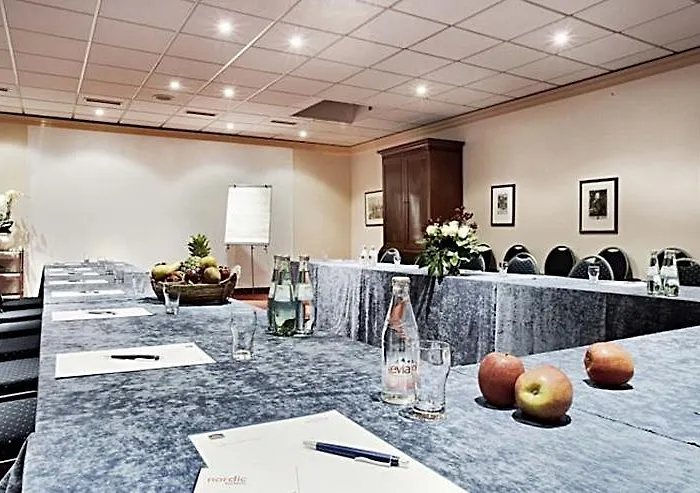 Szálloda Radisson Center Düsseldorf