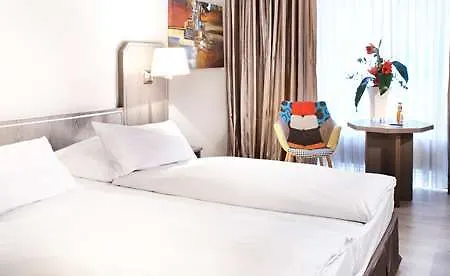 Radisson Center Hotel