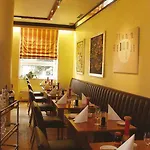 Szálloda Radisson Center 3*