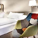 Szálloda Radisson Center 3*