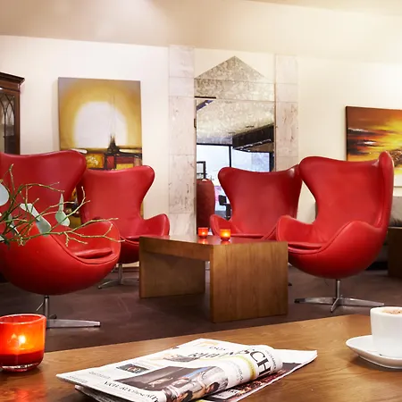 Radisson Center 3*