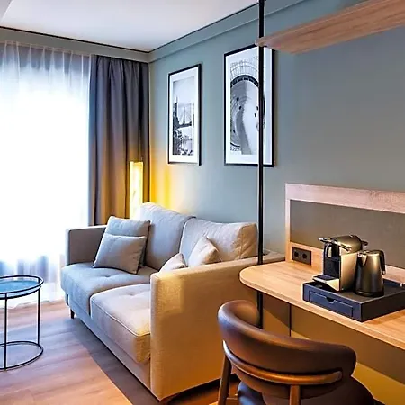 Radisson Center Hotel