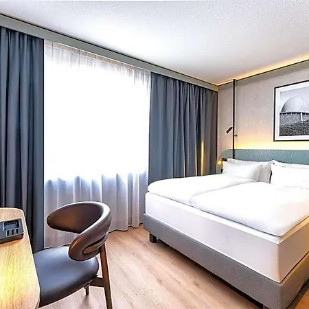 Radisson Center Hotel