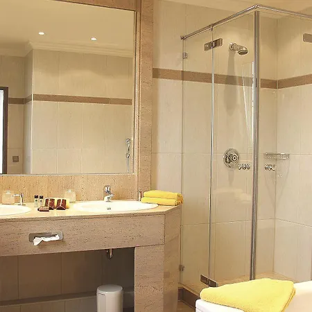 Hotel By Tulip 4*