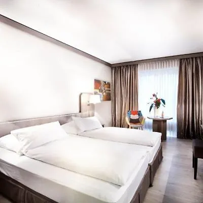By Tulip Hotel Düsseldorf