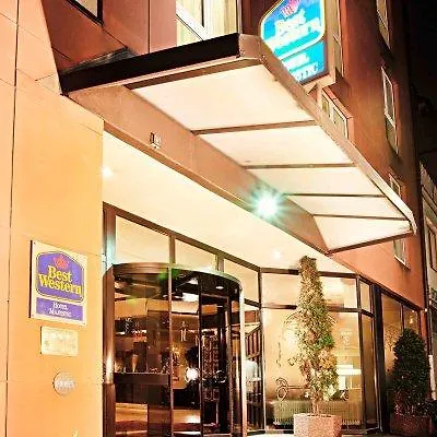 By Tulip Hotel