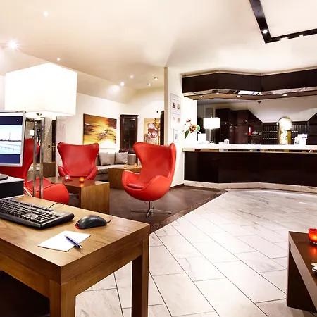 Radisson Center Hotel 3*