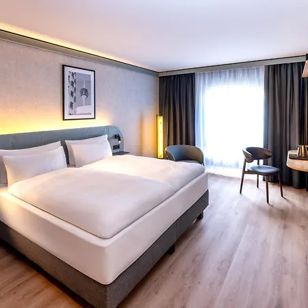 Radisson Center 3*